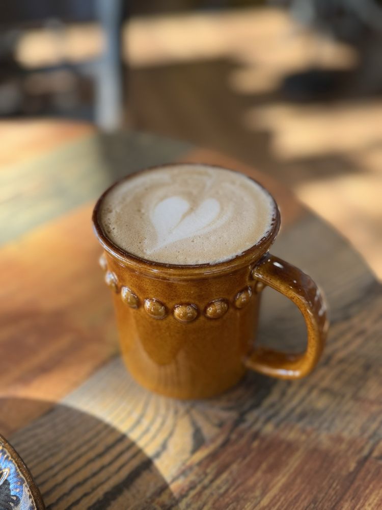 Chicky's Coffee Logo