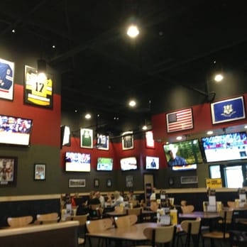 Buffalo Wild Wings - Chicken Wings Near Me - Southington, Connecticut Buffalo Wild Wings - Chicken Wings Near Me - Southington, Connecticut