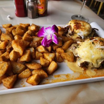Manny's Restaurant - Braised eggs benedict - Burgers Near Me - Victorville, California Manny's Restaurant - Braised eggs benedict - Burgers Near Me - Victorville, California