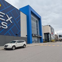 Cineplex Cinemas Pickering and VIP - Heading inside