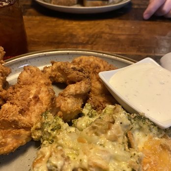 Sundae Cafe - Friend Chicken Fingers & One Side - Seafood Near Me - Tybee Island, Georgia