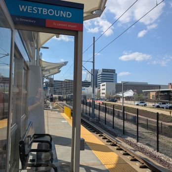 Metrolink - Cortex Station - Metrolink - Cortex Station, Saint Louis - Metro Stations Near Me - Saint Louis, Missouri
