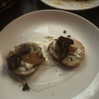 Varia - Caramelized Pear Bruschetta - Italian Near Me - Norfolk, Virginia