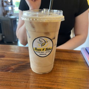 Buzz & Bites - 20 oz. Iced Caramel Crip - Coffee & Tea Near Me - Houston, Texas