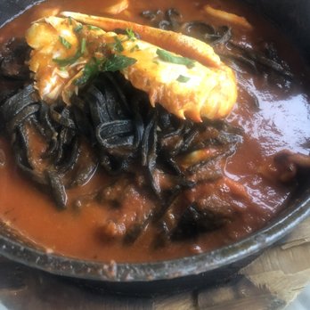 The Dead Fish - Sea food pasta - Seafood Near Me - Crockett, California