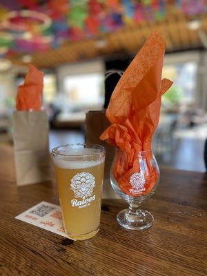Raíces Brewing Company by null