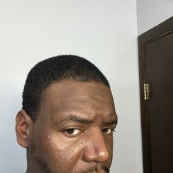 Nates Barbershop - After washing my hair from the spray I wasn't even lined up.