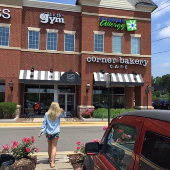 Corner Bakery Cafe - Delis Near Me - Fairfax, Virginia