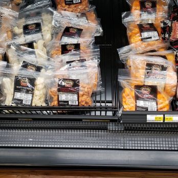 Macadoodles - Cheese curds - Beer, Wine & Spirits Near Me - Springdale, Arkansas Macadoodles - Cheese curds - Beer, Wine & Spirits Near Me - Springdale, Arkansas