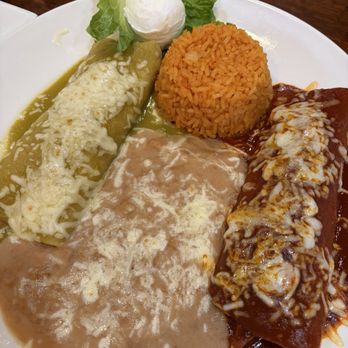 Morena's Mexican Cuisine - Shredded chicken enchiladas with green and red sauce - Mexican Near Me - Lake Forest, California Morena's Mexican Cuisine - Shredded chicken enchiladas with green and red sauce - Mexican Near Me - Lake Forest, California