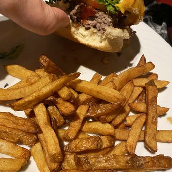 Rouge Bis - Burger - Brasseries Near Me - Paris, 75 Rouge Bis - Burger - Brasseries Near Me - Paris, 75