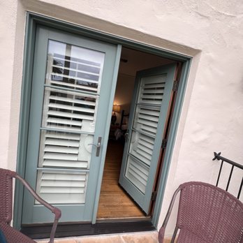 The Eagle Inn - Hotels Near Me - Santa Barbara, California