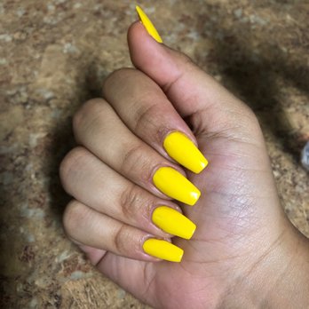 Naillinis Spa - Nail Salons Near Me - Orlando, Florida