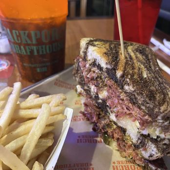 Backporch Drafthouse - American Near Me - Lawton, Oklahoma