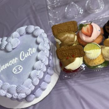 Caked By Petite - Desserts Near Me - Stockbridge, Georgia