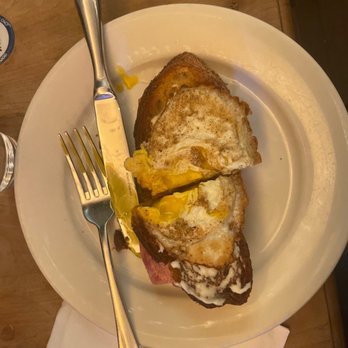 Cafe Select - $25 bucks - Bars Near Me - New York, New York