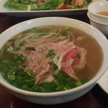 Binh Duong II - Pho with beef flanks - Vietnamese Near Me - Hillside, New Jersey Binh Duong II - Pho with beef flanks - Vietnamese Near Me - Hillside, New Jersey