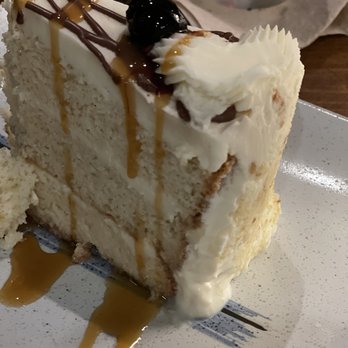 Sueño Coctelería Mexicana - Leches cake - Mexican Near Me - Richardson, Texas Sueño Coctelería Mexicana - Leches cake - Mexican Near Me - Richardson, Texas