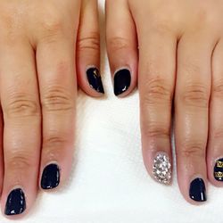 Divine Nails & Spa