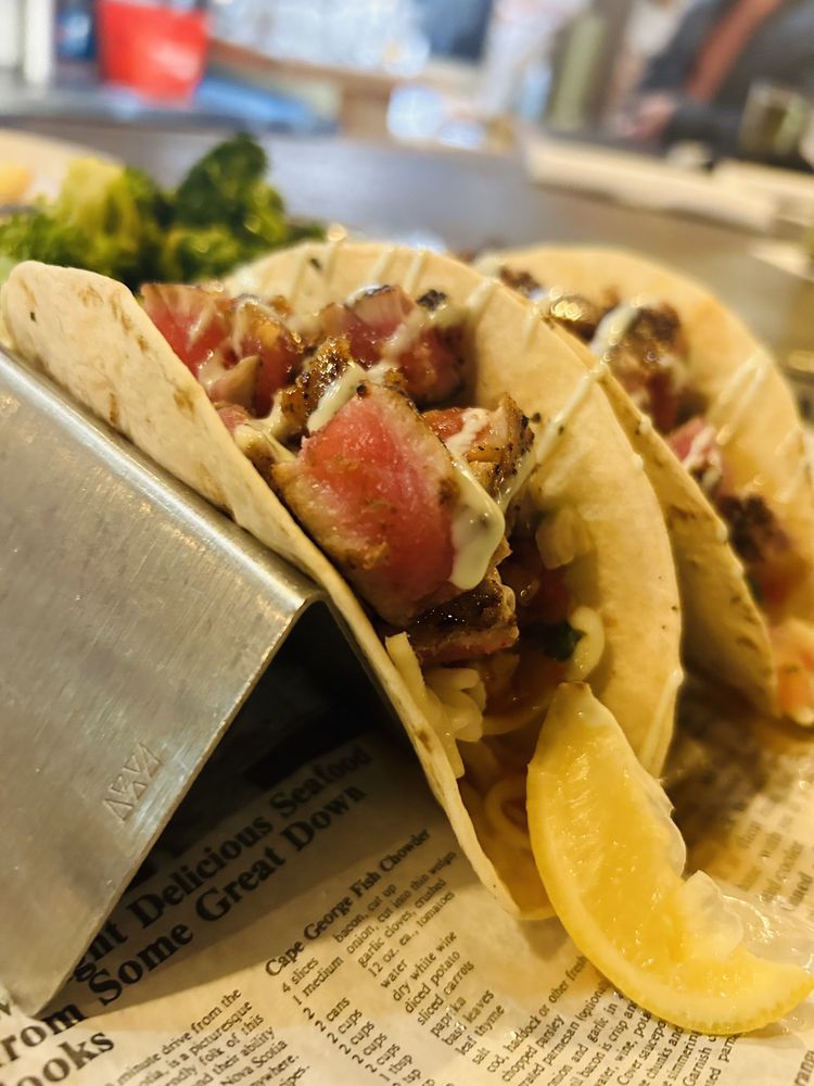 Morgan's Tavern & Grill