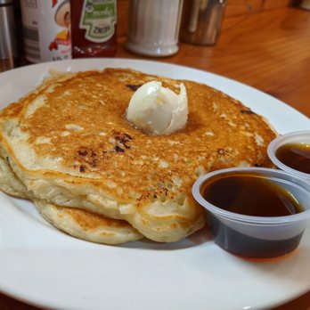 The Twins Restaurant - Blueberry Pancakes with Real Maple Syrup. - American Near Me - Cotati, California