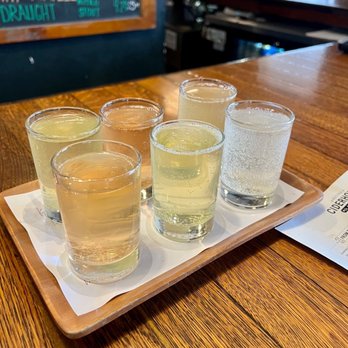 West End Ciderhouse - Cider flight - Cocktail Bars Near Me - Athens, Ohio