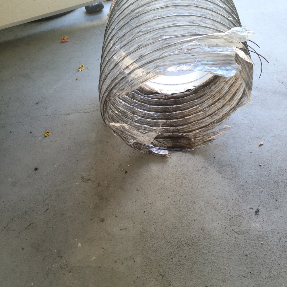 Air duct hole Air duct hole