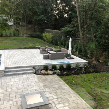 Autumn Leaf Landscape Design - Landscape Architects or Designers Near Me - Centerport, New York Autumn Leaf Landscape Design - Landscape Architects or Designers Near Me - Centerport, New York