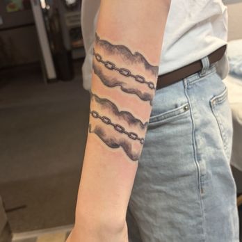 12 Monkeys Tattoos - Tattoo Near Me - Tracy, California 12 Monkeys Tattoos - Tattoo Near Me - Tracy, California