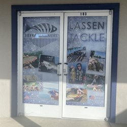 Lassen Tackle - Outside