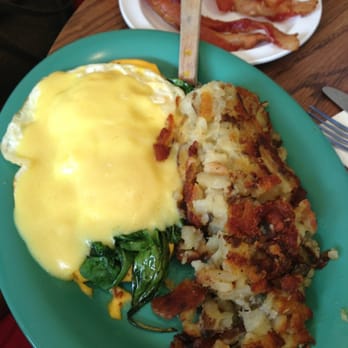The Potholder Cafe - Eggs florentine potatoes yummy - Breakfast & Brunch Near Me - Long Beach, California The Potholder Cafe - Eggs florentine potatoes yummy - Breakfast & Brunch Near Me - Long Beach, California