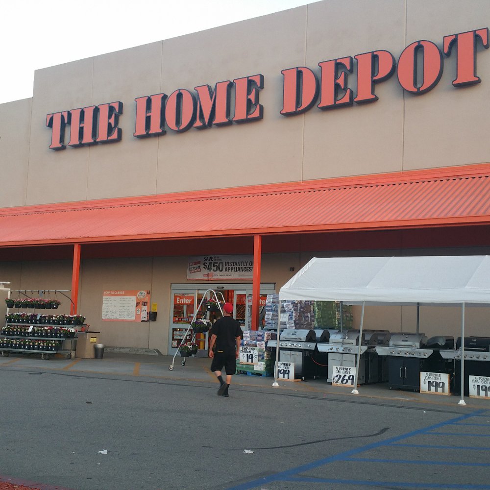Lowe's - Terrible Customer service at Lowes so decided to come to home depot! - Department Stores Near Me - Long Beach, California