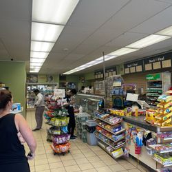 Holbrook Market Place & Delicatessen