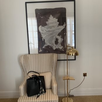 Four Seasons Hotel - Hotels Near Me - London, XGL
