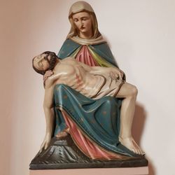 Stadtpfarrkirche St. Venantius - Skulptur