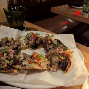 Cerdito Muerto - Duck Carnita Nachos - Cocktail Bars Near Me - Chicago, Illinois Cerdito Muerto - Duck Carnita Nachos - Cocktail Bars Near Me - Chicago, Illinois