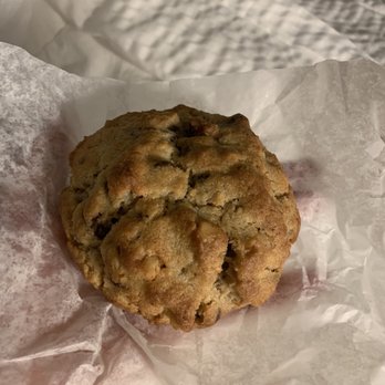Levain Bakery - Chocolate chip walnut cookie - Bakeries Near Me - New York, New York