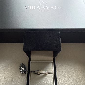 Virabyani - Beautiful Ring!! - Jewelry Near Me - New York, New York Virabyani - Beautiful Ring!! - Jewelry Near Me - New York, New York