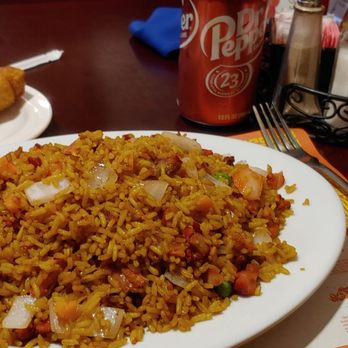 Ds Lin Garden - Pork Fried Rice and Egg Roll - Chinese Near Me - Kissimmee, Florida Ds Lin Garden - Pork Fried Rice and Egg Roll - Chinese Near Me - Kissimmee, Florida
