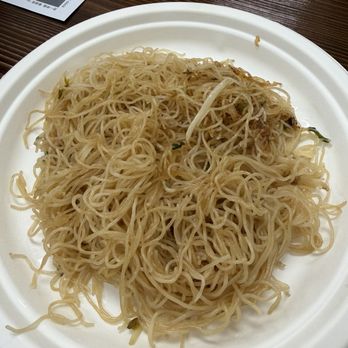 Yummy Cuisine - Stir-fried Noodles/Rice Noodles with Soy Sauce - Cantonese Near Me - Monterey Park, California Yummy Cuisine - Stir-fried Noodles/Rice Noodles with Soy Sauce - Cantonese Near Me - Monterey Park, California