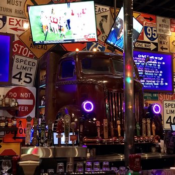 Brgr Stop - American Near Me - Fort Lauderdale, Florida