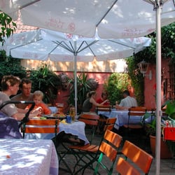 Nepomuk-Stub'n - Hinterhofgartl