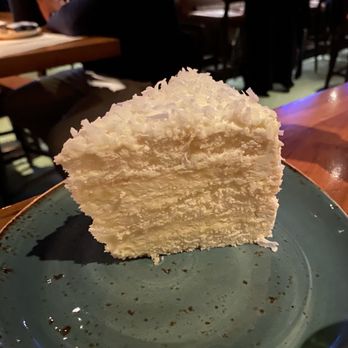 Basso - Vanilla Chiffon Cake - Bars Near Me - Saint Louis, Missouri