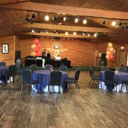 Circle R Ranch - Chisholm Ranch House main dining area