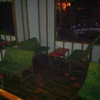 Aloha - Cocktail Bars Near Me - Barcelona, B
