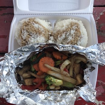 Coat & Thai - Veggie Lover with Tofu - Thai Near Me - Austin, Texas