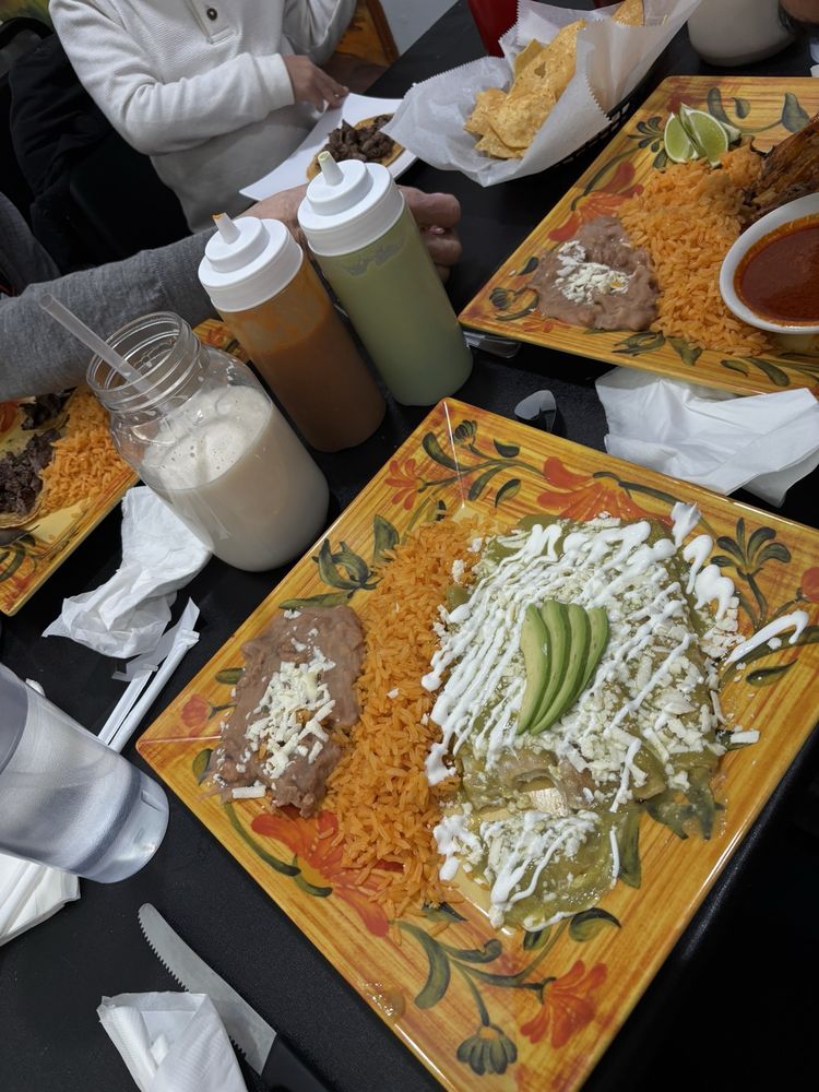 AKAY TACOS