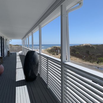 Hero Beach Club - Outside area - Hotels Near Me - Montauk, New York Hero Beach Club - Outside area - Hotels Near Me - Montauk, New York