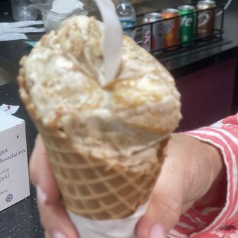 The Magic Cow - Carrot Cake - Ice Cream & Frozen Yogurt Near Me - Coral Springs, Florida The Magic Cow - Carrot Cake - Ice Cream & Frozen Yogurt Near Me - Coral Springs, Florida