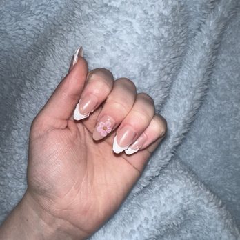KQ Nails Lounge - Nail Salons Near Me - Brantford, Ontario KQ Nails Lounge - Nail Salons Near Me - Brantford, Ontario